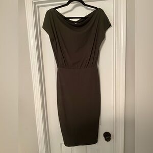 Rib knit dress never worn, in excellent condition